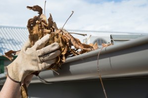 3 Reasons to Install Seamless Gutters this Spring